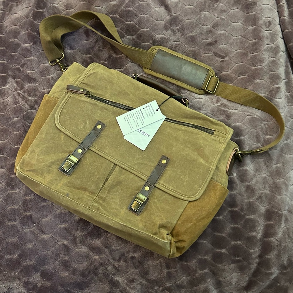 Tan Canvas Messenger Bag